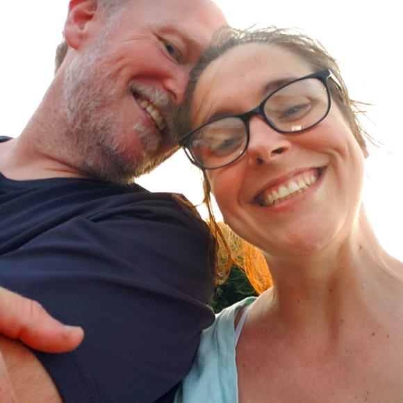 Meet your Posher, Roxie - Picture 1 of 1